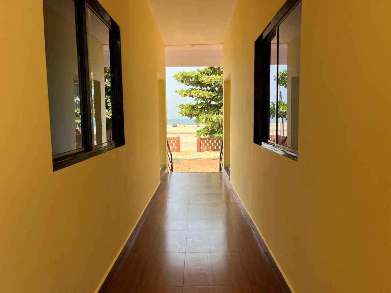 Klub Khavana- The Exclusive Beachfront Resort Vengurla Kültér fotó