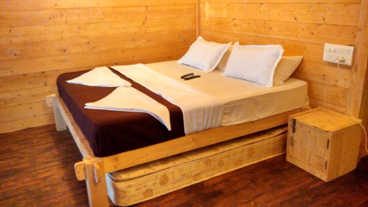 Klub Khavana- The Exclusive Beachfront Resort Vengurla Kültér fotó