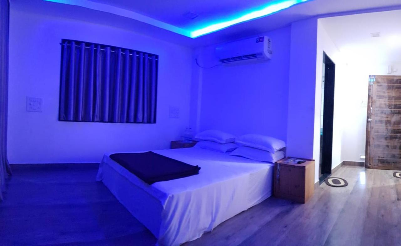 Klub Khavana- The Exclusive Beachfront Resort Vengurla Kültér fotó